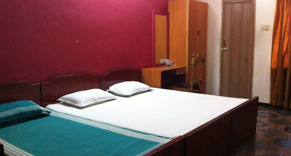 Hotel Sree Saravana Bhavan, Mettupalayam 4